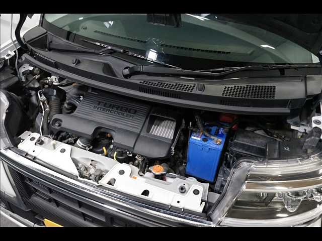 DAIHATSU TANTO CUSTOM 2016 Image 31