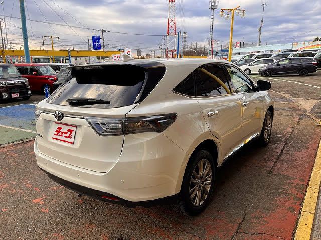 TOYOTA HARRIER 2WD 2016 Image 31