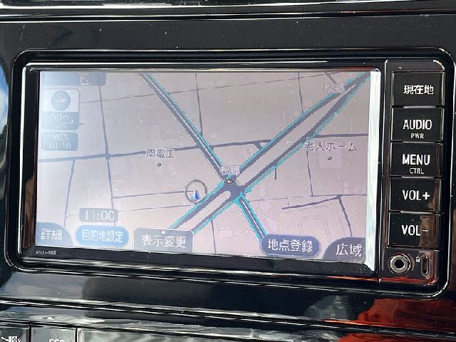 TOYOTA PRIUS 2018 Image 31