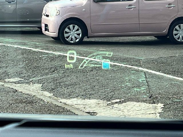 TOYOTA PRIUS 2018 Image 31