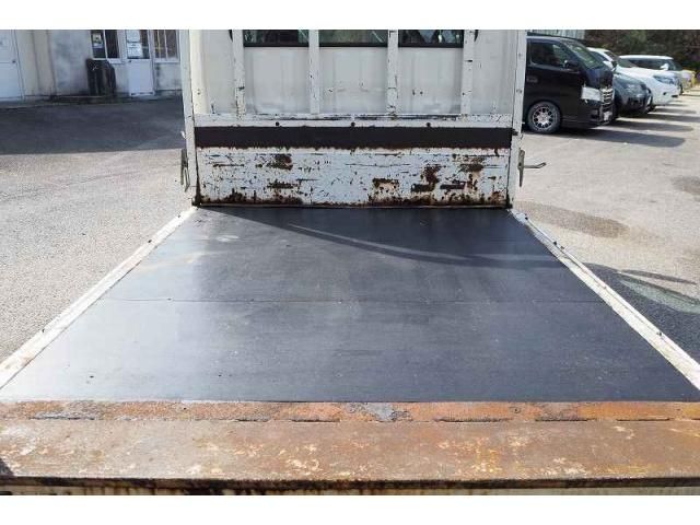 TOYOTA DYNA 2020 Image 31