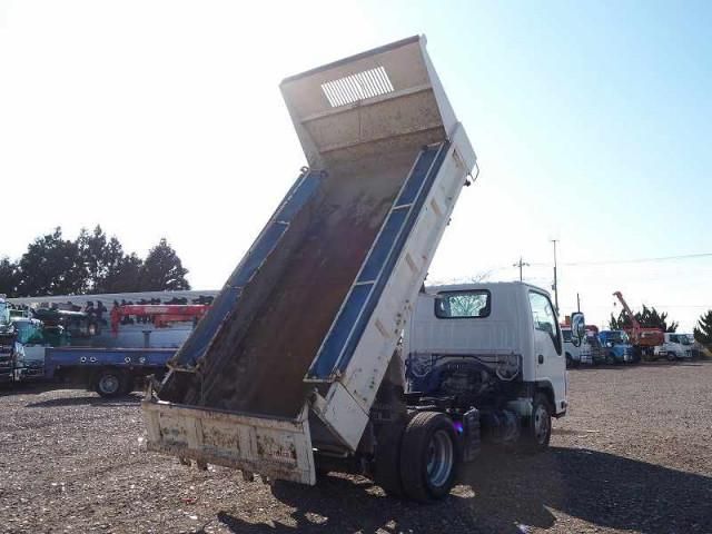 ISUZU ELF 2015 Image 31