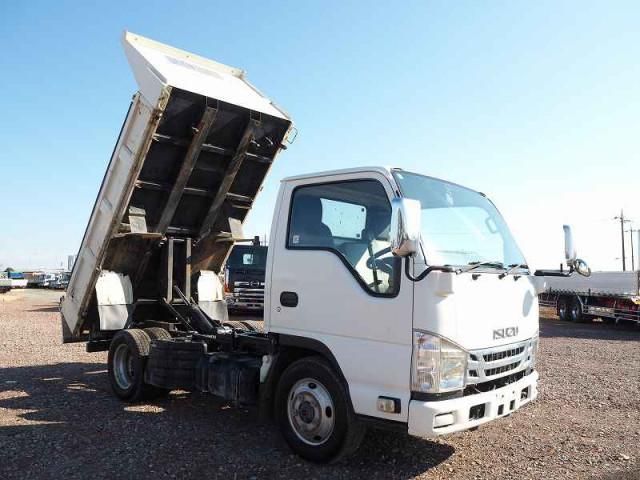 ISUZU ELF 2015 Image 31