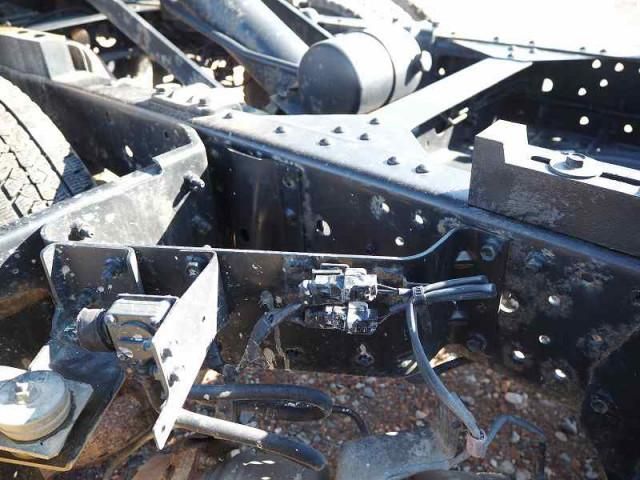 ISUZU ELF 2015 Image 31