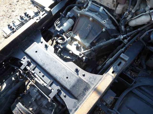 ISUZU ELF 2015 Image 31