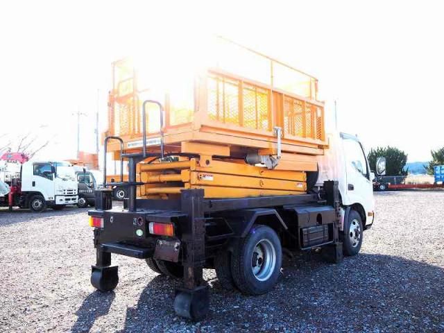 HINO DUTRO 2014 Image 31