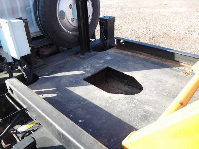 HINO DUTRO 2014 Image 31