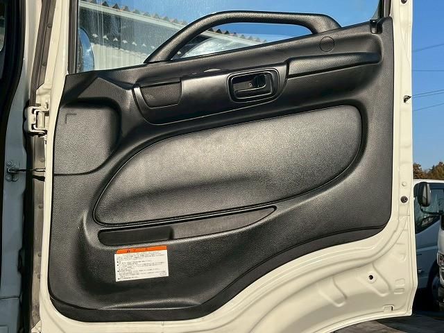 HINO PROFIA 2011 Image 31