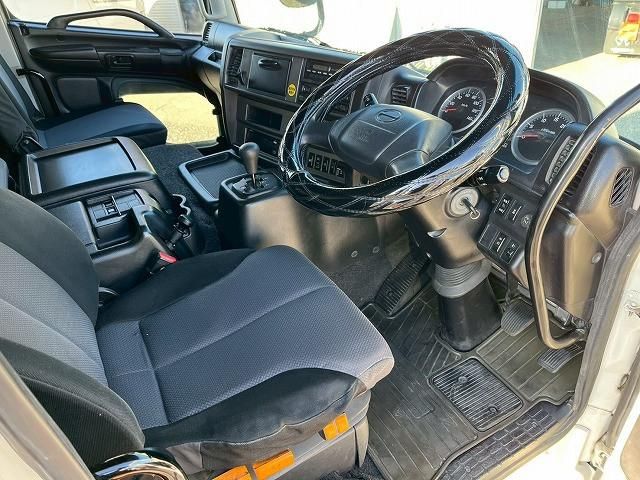 HINO PROFIA 2011 Image 31