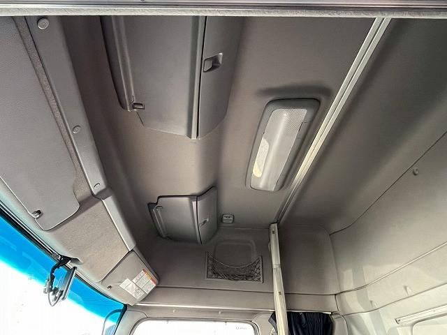 HINO PROFIA 2011 Image 31