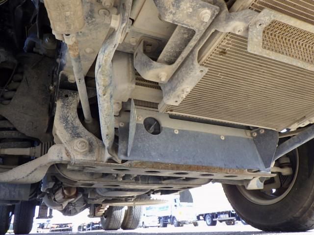 ISUZU ELF 2021 Image 31