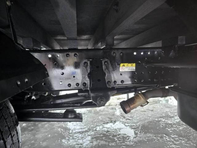 ISUZU ELF 2014 Image 31