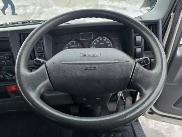ISUZU ELF 2014 Image 31