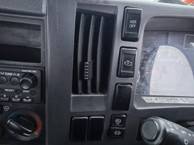 ISUZU ELF 2014 Image 31