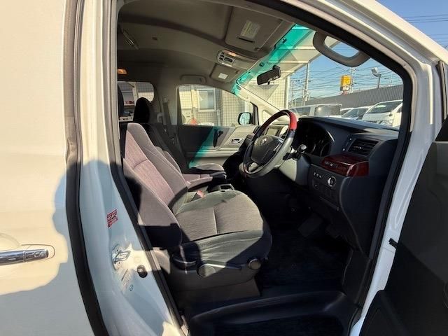 TOYOTA VELLFIRE 2011 Image 31