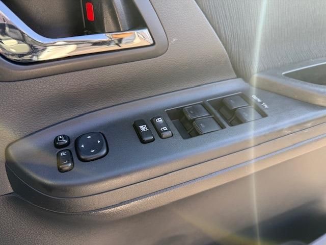 TOYOTA VELLFIRE 2011 Image 31