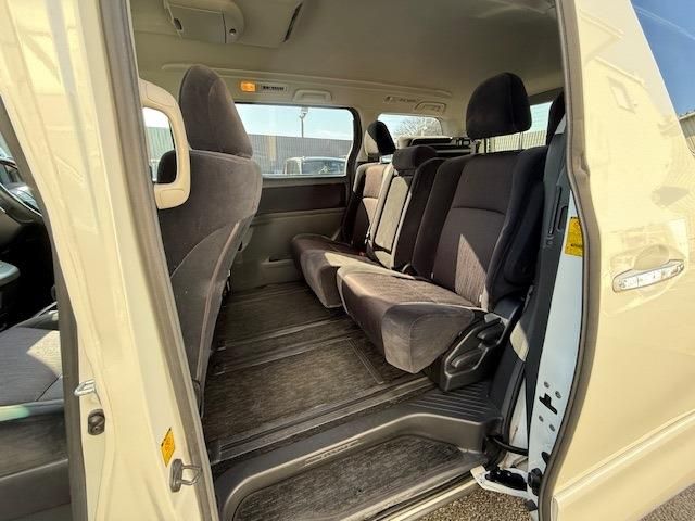 TOYOTA VELLFIRE 2011 Image 31