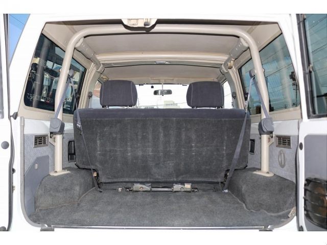 TOYOTA LANDCRUISER VAN 1992 Image 31