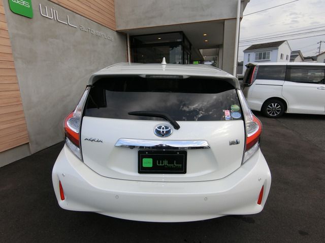 TOYOTA AQUA 2018 Image 31