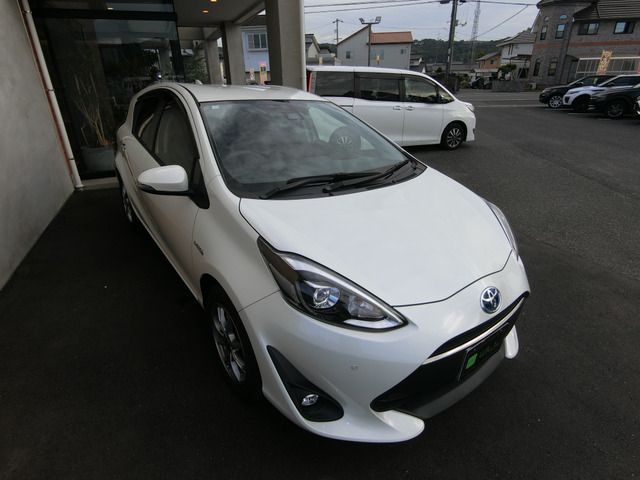 TOYOTA AQUA 2018 Image 31