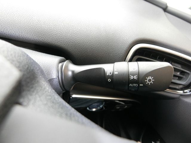 TOYOTA PRIUS 2016 Image 31