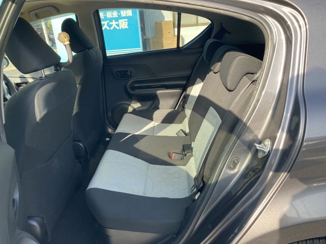 TOYOTA AQUA 2013 Image 31