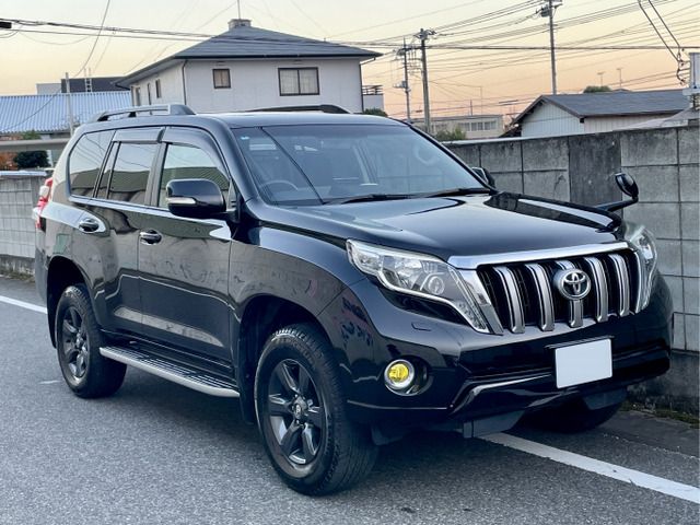 TOYOTA LANDCRUISER PRADO 2015 Image 31