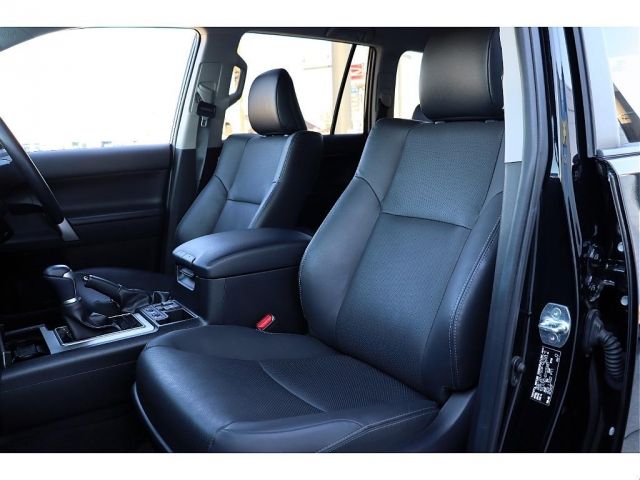 TOYOTA LANDCRUISER PRADO 2022 Image 31