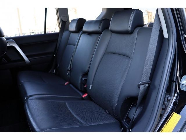 TOYOTA LANDCRUISER PRADO 2022 Image 31