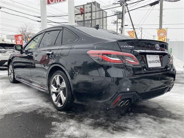 TOYOTA CROWN SEDAN HYBRID 4 2018 Image 31