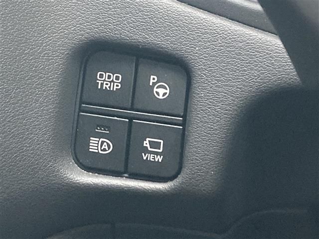 TOYOTA CROWN SEDAN HYBRID 4 2018 Image 31