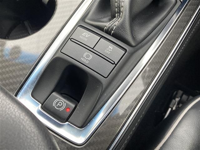 TOYOTA CROWN SEDAN HYBRID 4 2018 Image 31