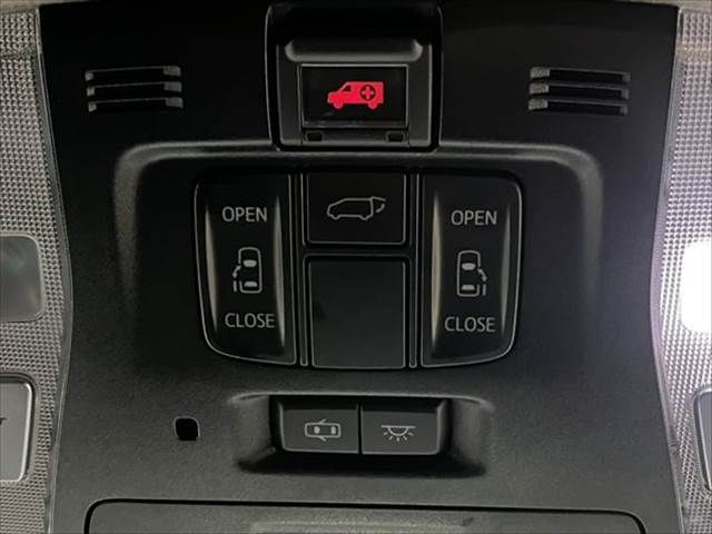 TOYOTA ALPHARD HYBRID 4WD 2018 Image 31