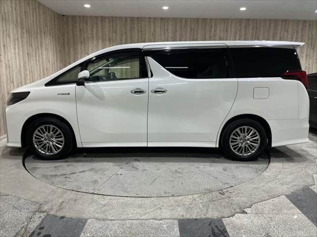 TOYOTA ALPHARD HYBRID 4WD 2018 Image 31