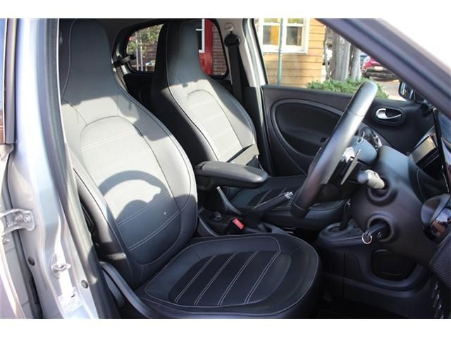 MCC SMART FORFOUR 2018 Image 31