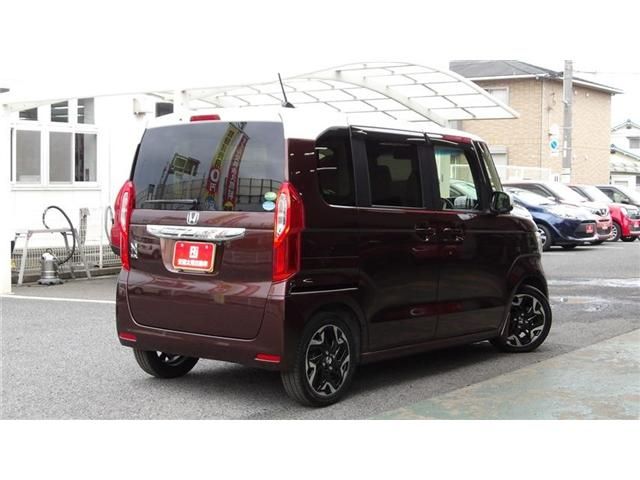 HONDA N BOX 2017 Image 31