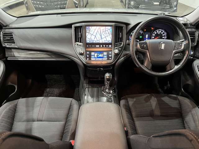 TOYOTA CROWN SEDAN HYBRID 2013 Image 31