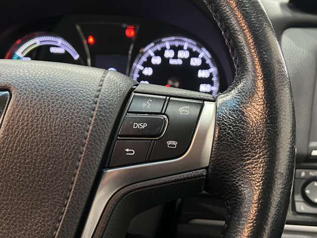 TOYOTA CROWN SEDAN HYBRID 2013 Image 31