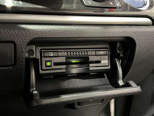 TOYOTA CROWN SEDAN HYBRID 2013 Image 31