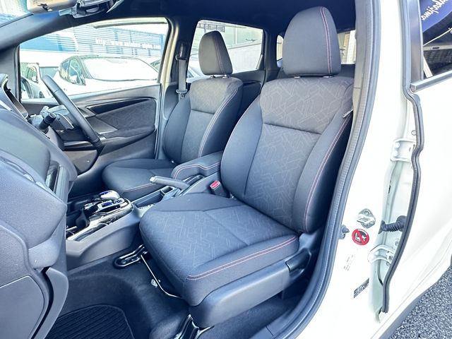 HONDA FIT HYBRID 2014 Image 31