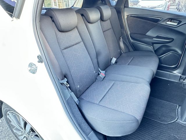 HONDA FIT HYBRID 2014 Image 31