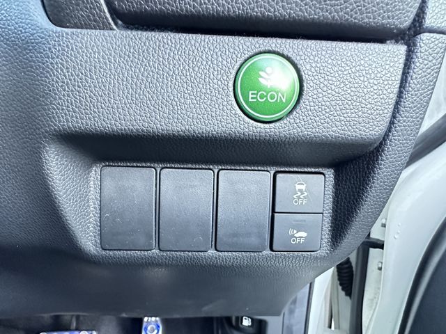 HONDA FIT HYBRID 2014 Image 31