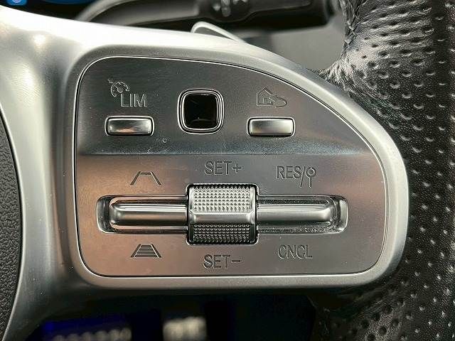 MERCEDES BENZ GLB 2020 Image 31