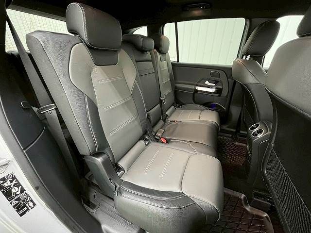 MERCEDES BENZ GLB 2020 Image 31