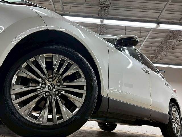 TOYOTA HARRIER HYBRID 2023 Image 31