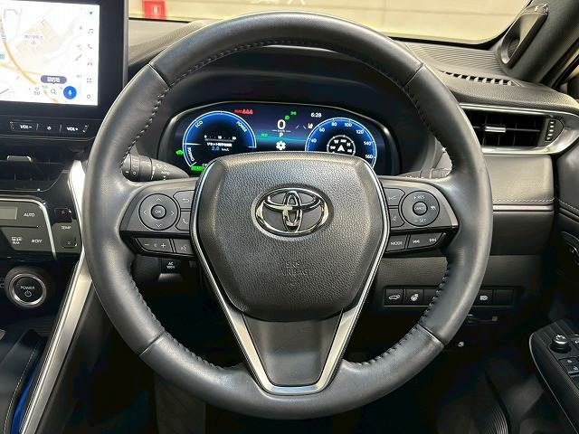 TOYOTA HARRIER HYBRID 2023 Image 31