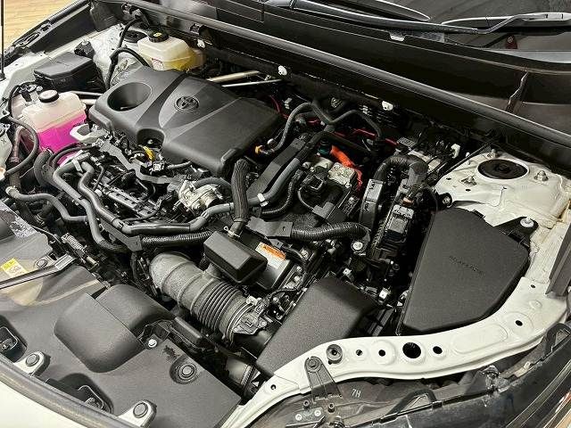 TOYOTA HARRIER HYBRID 2023 Image 31