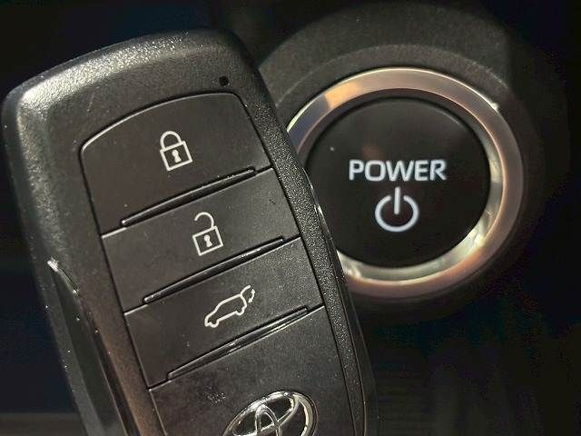 TOYOTA HARRIER HYBRID 2023 Image 31