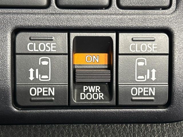 TOYOTA ESQUIRE 4WD 2020 Image 31