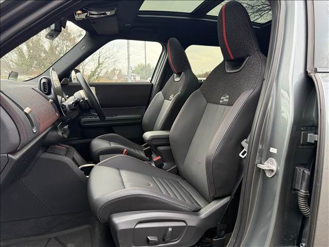 BMW MINI COUNTRYMAN 2024 Image 31